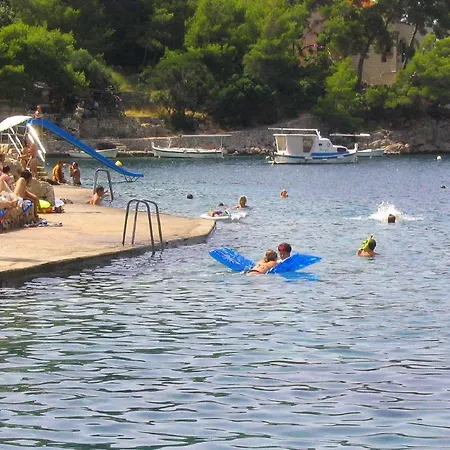 아파트 Kor Ula - Two Bedroom With Terrace And Sea View Coral