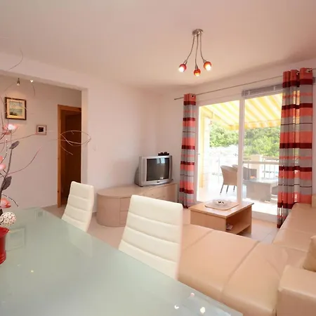 Kor Ula - Two Bedroom With Terrace And Sea View Coral Apartament