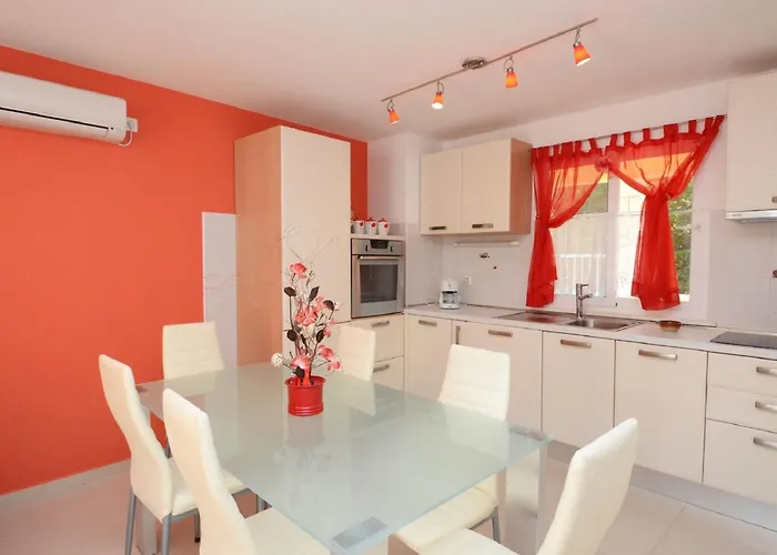 Kor Ula - Two Bedroom With Terrace And Sea View Coral