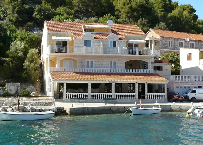 Apartment Kor Ula - Two Bedroom With Terrace And Sea View Coral Prizba